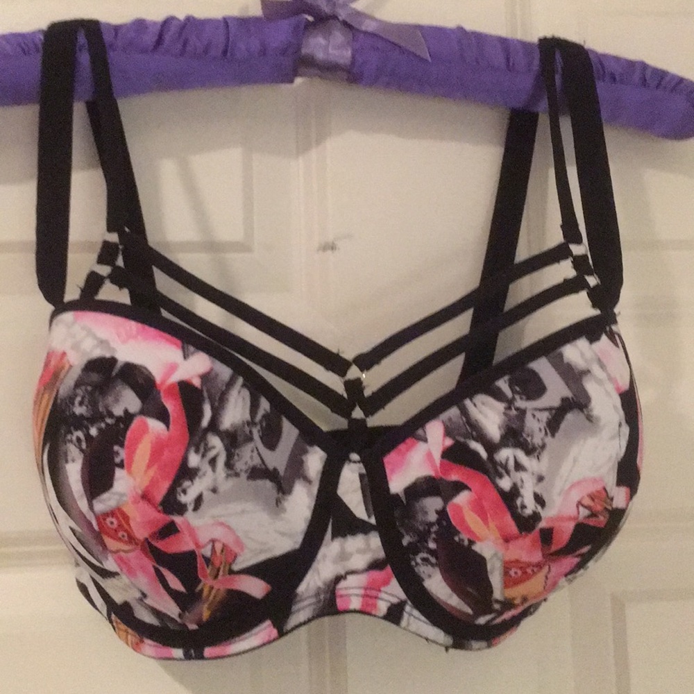 NWOT : High end European Brand Bra.